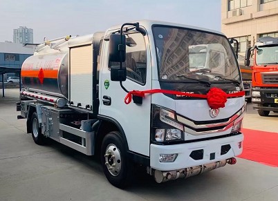 国六东风多利卡飞机加油车