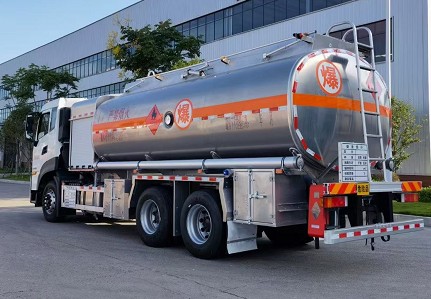 国六东风天龙20000L飞机加油车
