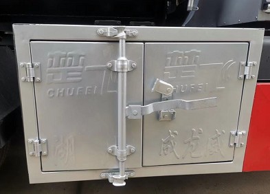 柴油介质的蓝牌加油车