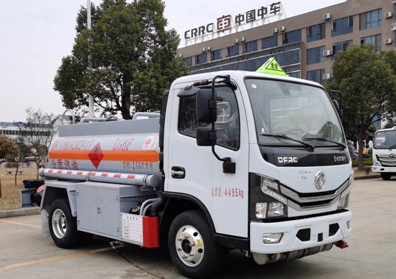 国六东风多利卡蓝牌加油车/运油车