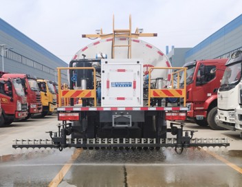 11.5立方标准型沥青洒布车 11.5立方标准型沥青洒布车