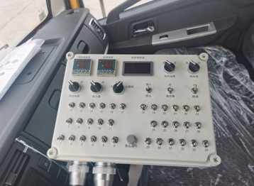 6.3立方东风华神T3标准型沥青洒布车 6.3立方东风华神T3标准型沥青洒布车