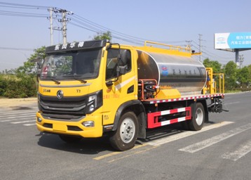 6.3立方东风华神T3标准型沥青洒布车 6.3立方东风华神T3标准型沥青洒布车