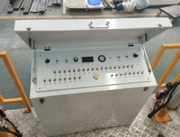 9.3立方解放智能型沥青洒布车 9.3立方解放智能型沥青洒布车