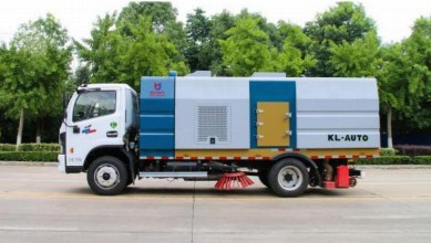 国六东风大多利卡后置吸尘车_凯力风牌KLF5121TXCE6型吸尘车