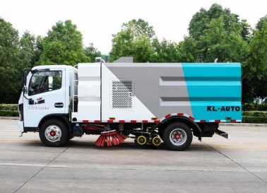 国六东风小多利卡洗扫车_程力威牌CLW5070TXS6HL型洗扫车