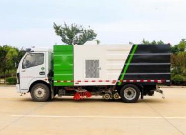 国六东风大多利卡洗扫车_程力威牌CLW5120TXS6型洗扫车