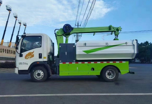 国六重汽豪曼清淤车