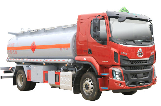 国六东风柳汽乘龙油罐车