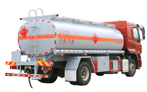 国六东风柳汽乘龙油罐车