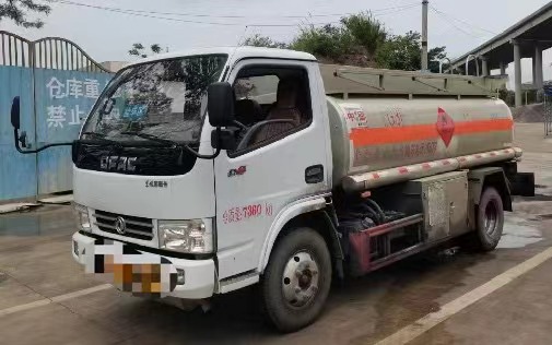二手5吨油罐车，贵州户！