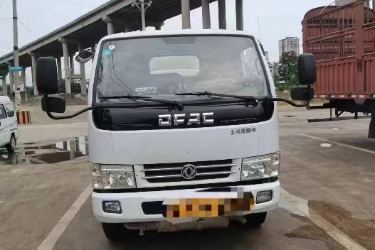 二手5吨油罐车，贵州户！