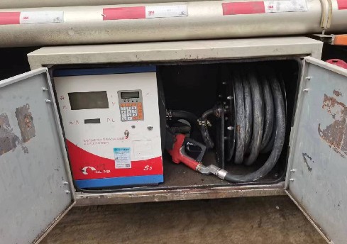 二手5吨油罐车，贵州户！