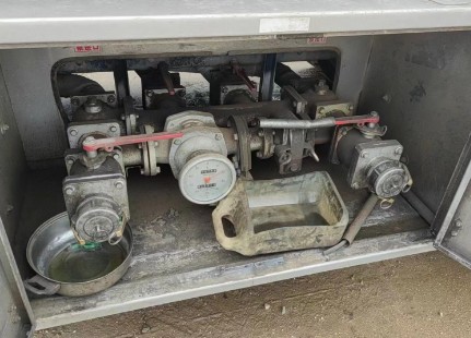 二手20吨铝合金油罐车，广东佛山户！