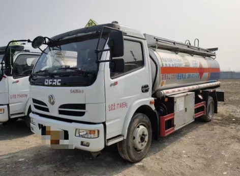 二手8吨加油车，湖北黄冈户！