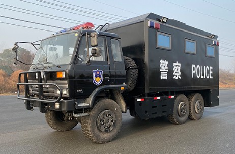 警用六驱东风炊事车_东风六驱越野炊事车