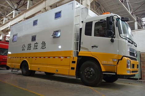 东风天锦8-12人宿营车_东风天锦宿营车