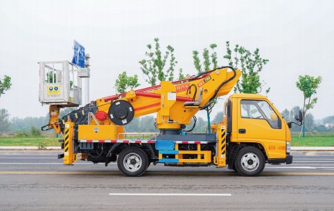 江铃顺达28米蓝牌高空作业车