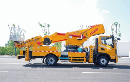 东风华神(DV3)36米高空作业车