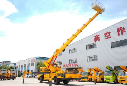 东风天锦47米高空作业车