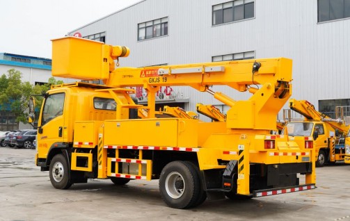 19米绝缘斗臂车_19米带电绝缘高空作业车