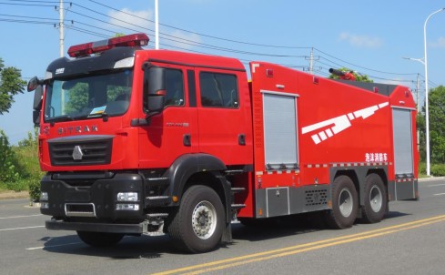 重汽汕德卡后双桥12.8吨水罐消防车_江特牌JDF5290GXFSG130/Z6型水罐消防车