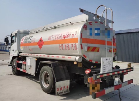 二手10吨油罐车，河南平顶山户