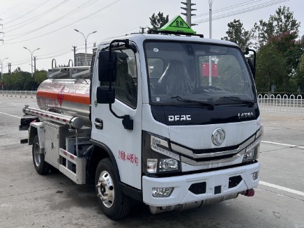 东风多利卡D5蓝牌加油车_2.78方蓝牌加油车_铝合金蓝牌加油车