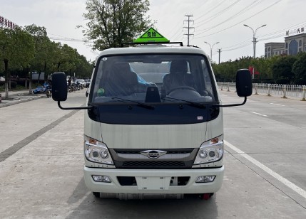 福田小卡之星3加油车_2.3方蓝牌加油车_福田蓝牌加油车