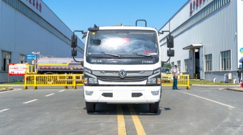 10.5方东风凯普特纯电动压缩垃圾车