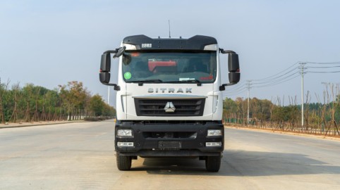 15方重汽汕德卡纯电动压缩垃圾车
