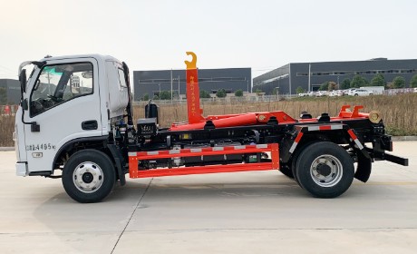 三环创客蓝牌勾臂垃圾车_YZZ5040ZXXST6型车厢可卸式垃圾车