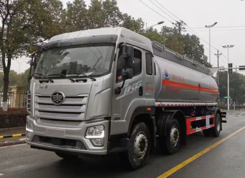 解放JK6前四后四20方易燃液体罐式运输车_润知星牌SCS5264GRYCA6型易燃液体罐式运输车 解放JK6前四后四20方易燃液体罐式运输车_润知星牌SCS5264GRYCA6型易燃液体罐式运输车