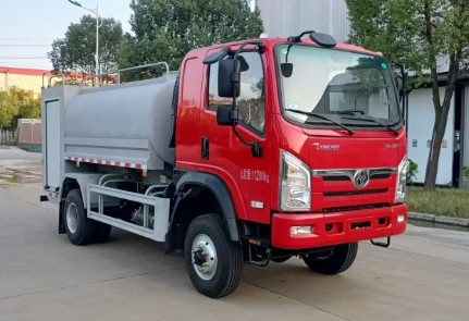 三环创客消防洒水车_5.6方四驱消防洒水车_楚胜牌CSC5111GSSSTQ6型洒水车