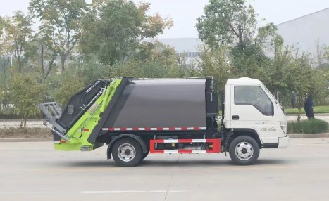 福田小卡之星4方压缩式垃圾车_压缩垃圾车生产厂家
