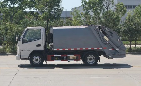 凯马国六4方压缩式垃圾车_压缩垃圾车生产厂家
