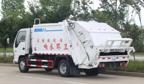 庆铃五十铃600P国六6方压缩式垃圾车_压缩式垃圾车生产厂家