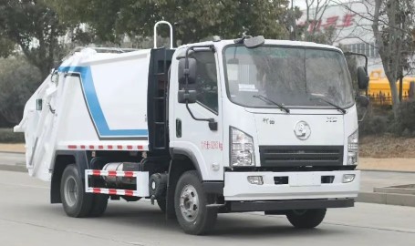 陕汽轩德X9国六6方压缩式垃圾车_压缩式垃圾车生产厂家