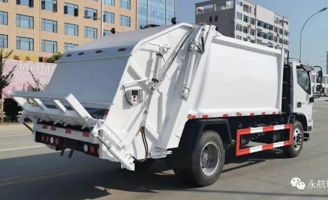 福田欧马可国六6-8方压缩式垃圾车_压缩式垃圾车生产厂家