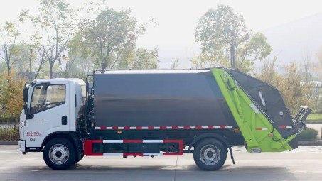 上汽跃进C500国六8方压缩式垃圾车_压缩式垃圾车生产厂家