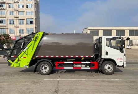 上汽跃进C500国六8方压缩式垃圾车_压缩式垃圾车生产厂家