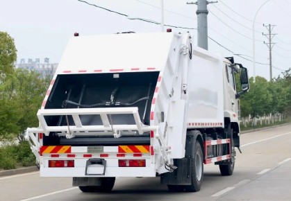 重汽HOWO国六14方压缩式垃圾车_压缩式垃圾车生产厂家