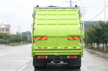 东风天龙国六18-20方压缩式垃圾车_压缩式垃圾车生产厂家