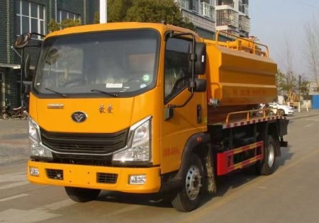 重汽豪曼蓝牌清洗吸污车_4+2清洗吸污车