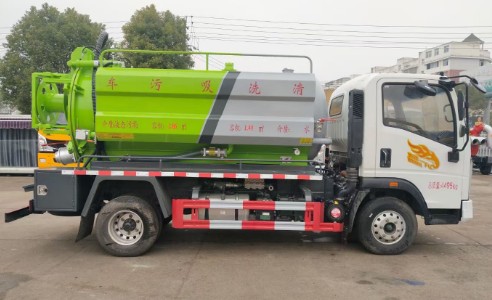 重汽豪曼蓝牌清洗吸污车_2650mm高度清洗吸污车