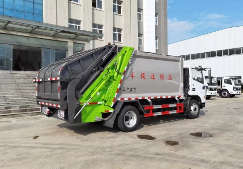 王力压缩垃圾车厂家_东风多利卡11方压缩垃圾车价格