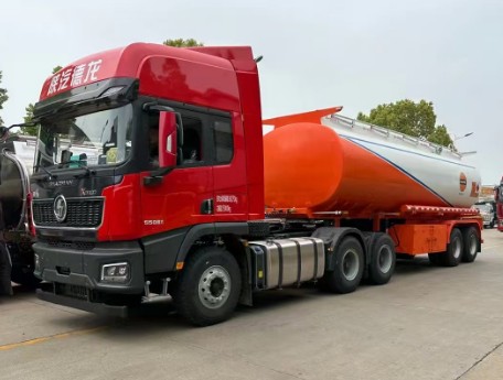 40方运油半挂油罐车多少钱?_半挂油罐车35吨价格_半挂油罐车30吨多少钱一辆?