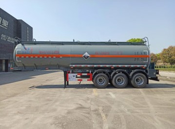 化工液体半挂运输车_DLQ9402GFWA型腐蚀性物品罐式运输半挂车