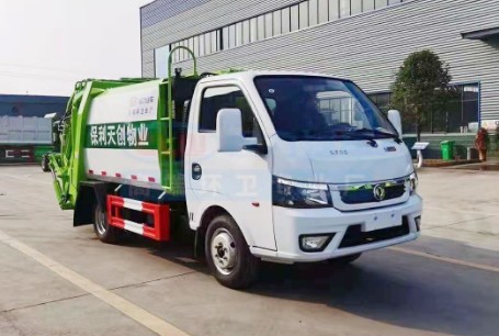蓝牌压缩垃圾车_东风途逸4方压缩垃圾车