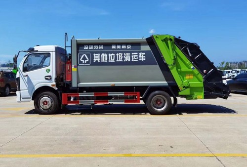 8-10方压缩垃圾车_东风多利卡D7压缩垃圾车